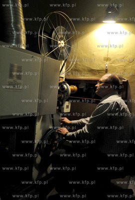 Ostatni dzien dzialalnosci kin Neptun, Kameralne i...