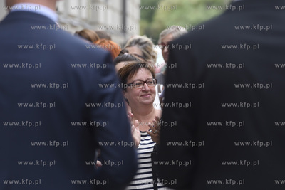 Przekazanie sześciu rodzinom kluczy do nowo wyremontowanej...