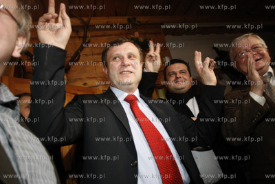 Sopot. Restauracja Harnas. Wieczor wyborczy obozu Jacka...