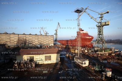 Stocznia Gdansk. Budowa statku typu PSV Ocean Art do...