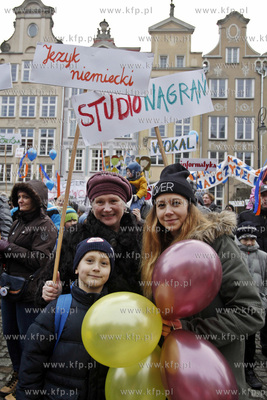 Demonstracja w obronie Pałacu Młodzieży w Gdańsku.
31.01.2015
fot....