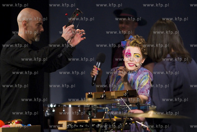 Opera Bałtycka. Opera TU  ! TU ! W pacowni zegarmistrza....