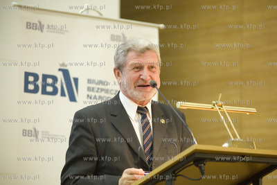 Konferencji zorganizowanej przez Akademię Marynarki...