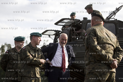 Skutki nawałnicy, która z piątku na sobotę przeszła...