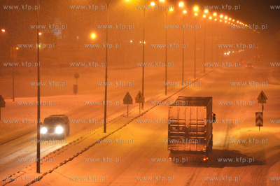Gdansk Owczarnia. Atak zimy na trojmiejskiej obwodnicy...