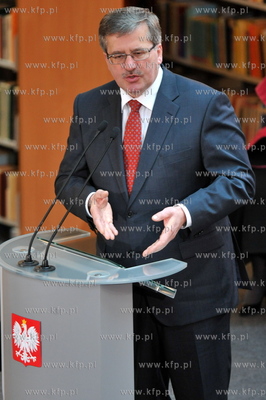 Obchody 40-lecia Uniwersytetu Gdanskiego. n/z marszalek...