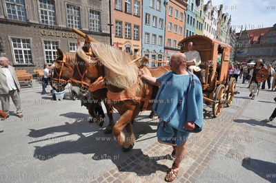 III Swiatowy Zjazd Gdanszczan. Parada Bursztynu
23.05.2010
fot....