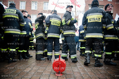 Gdansk. Pikieta Federacji Zwiazkow Zawodowych Sluzb...