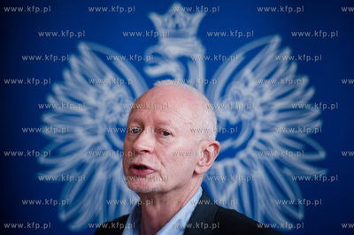 Gdansk. Pomorski Urzad Wojewodzki. Sala Kominkowa....