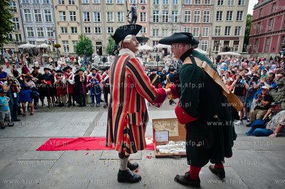 Gdansk. Zlot Zaglowcow Baltic Sail Gdansk 2013. Przemarsz...