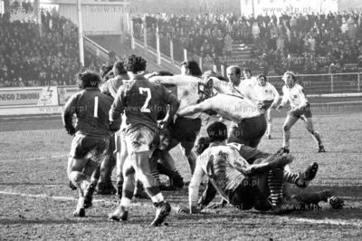 Rozgrywki o Puchar FIRA. Mecz rugby Polska - Francja,...