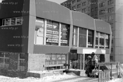 Pawilon usługowo-handlowy przy ul. L. Kruczkowskiego...