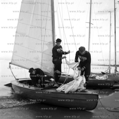 Trening polskiej drużyny przed zawodami w żegalrstwie....