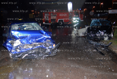 Tragiczny final nocnego wyscigu. W Gdyni na ulicy Kontenerowej...