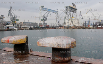 Stocznia Gdynia S.A. Wladze spolki poinformowaly, ze...