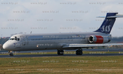Gdansk , Rebiechowo Nz . MD-87 SAS Scandinavian Airlines04.03.2008Sebastian...
