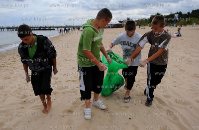 Gdansk. Brzezno. Miedzynarodowa Akcja Sprzatania Baltyku...