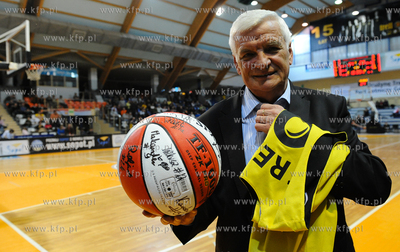 Sopot. Hala 100-lecia. Polska Liga Koszykowki. Mecz...