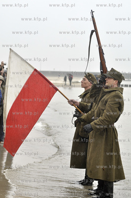 65 rocznica walk o Kolobrzeg i zaslubin z morzem. Widowisko...