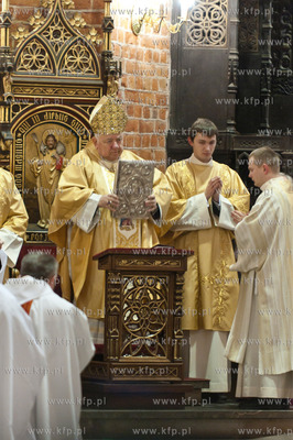 Biskup Pelplinski Jan Bernard Szlaga
2012
fot Krzysztof...