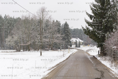 Kaszuby - Dobrzewino, zima w okolicach ulicy Spacerowej.15.12.2018...