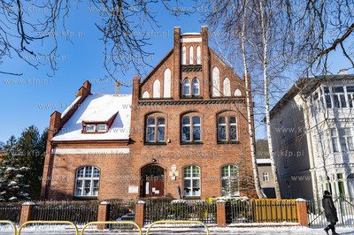 Zima w Gdańsku Oliwie. Nz. Przedszkole Niepubliczne...