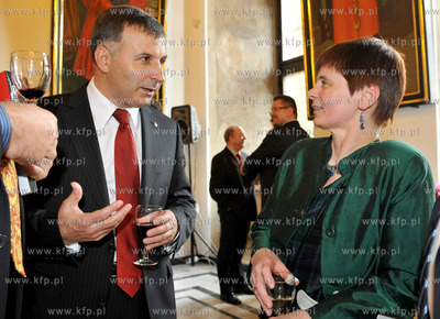 Gdansk, Dwor Artusa. Janina Ochojska, szefowa Polskiej...