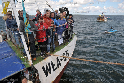 Morska Pielgrzymka Rybakow na odpust Sw. Apostolow...