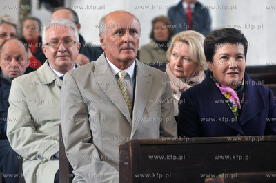 70 urodziny Lecha Walesy. Msza swieta w Bazylice Mariackiej...