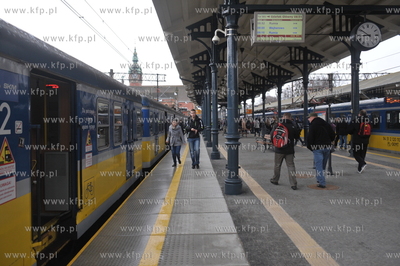 Oficjalne uruchoinienie nowej trasy kolejki SKM Gdansk...