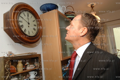 Wyborcza niedziela - Donald Tusk odlicza minuty do...