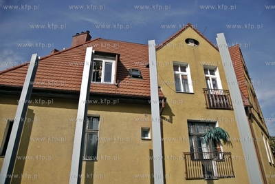 Gdansk. Budowa Trasy Slowackiego. Montaz ekranow dzwiekkochonnych...