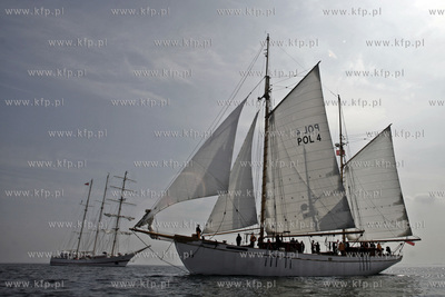 Zatoka Gdanska. Proba morska wyremontowanego zaglowca...