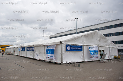 Uniwersytet Gdanski. Targi Akademia 2012 z powodu bardzo...