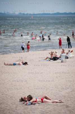 Sopot. Tlumy turystow, podczas slonecznego i goracego...