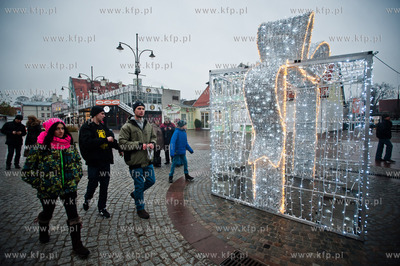 Sopot. Plac Przyjaciol Sopotu. Jarmark Bozonarodzeniowy.
14.12.2013
fot....