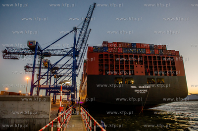 Gdansk. Terminal kontenerowy DCT. Kolejne zawiniecie...