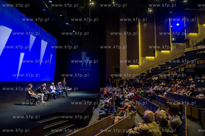 Gdynia. Festiwal Filmow w Gdyni. Spotkanie z tworcami...