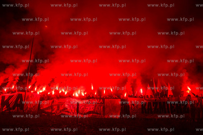 Gdynia. Obchody 45. rocznicy Grudnia '70. Apel poleglych...