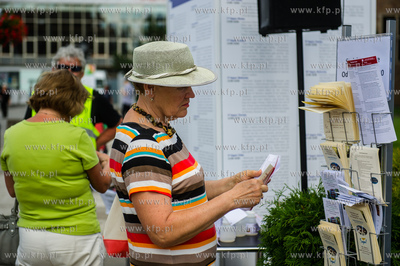 Gdańsk. Targ Węglowy. Przygotowane na czas Jarmarku...