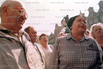 Podpisanie umowy kupna Stoczni Gdanskiej przez Stocznie...