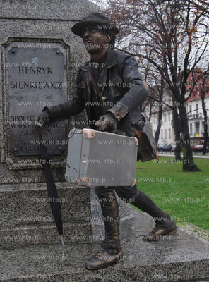 Grupa mlodych Palestynczykow bioraca udzial w programie...