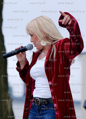 Koncert Malgorzaty Ostrowskiej na stadionie w Rumi.
03.05.2008
Fot....