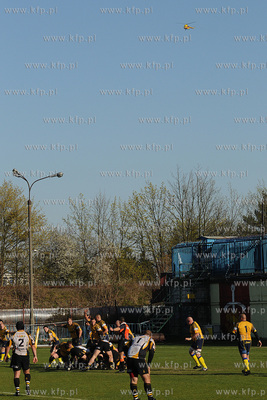 Podczas meczu rugby pomiedzy druzynami Arki Gdynia...