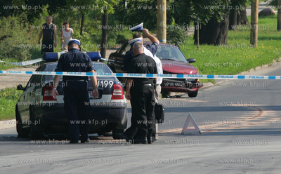 Policyjny radiowoz uderzyl rano w Szczecinie w przystanek...