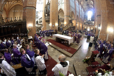 Eksporta zwlok biskupa Szlagi do katedry pelplinskiej....