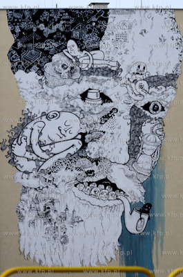 Gdynia. Murale w srodmiesciu miasta m. in. przy ul....