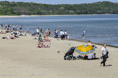 Sopot. Molo, plaza i Plac Przyjaciol Sopotu. Rekordowa...