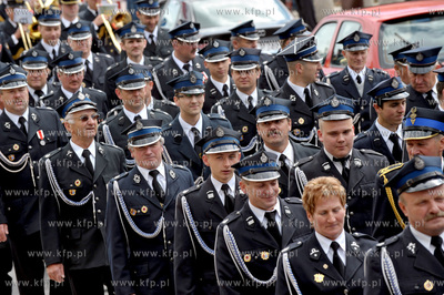 Obchody 800 lecia Zukowa. Mieszkancy miasta i goscie...