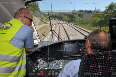 Pierwszy probny przejazd z pasazerami i i prezentacja...